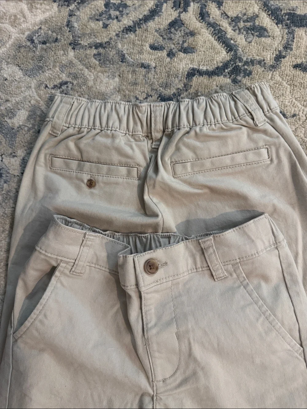 Boy's Old Navy size 5T Khakis X2